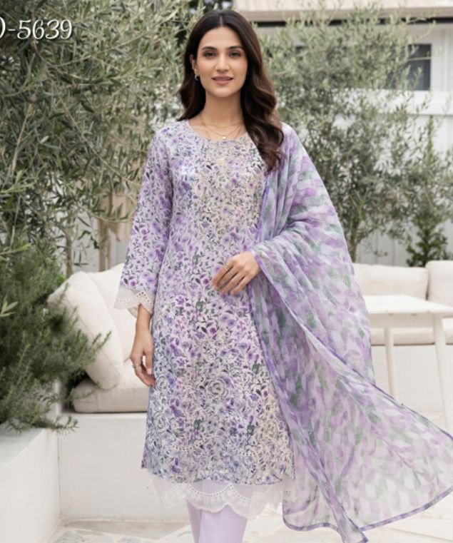 Soft Lavender Whisper 3-Piece Lawn Suit (Design Code: D-5639)