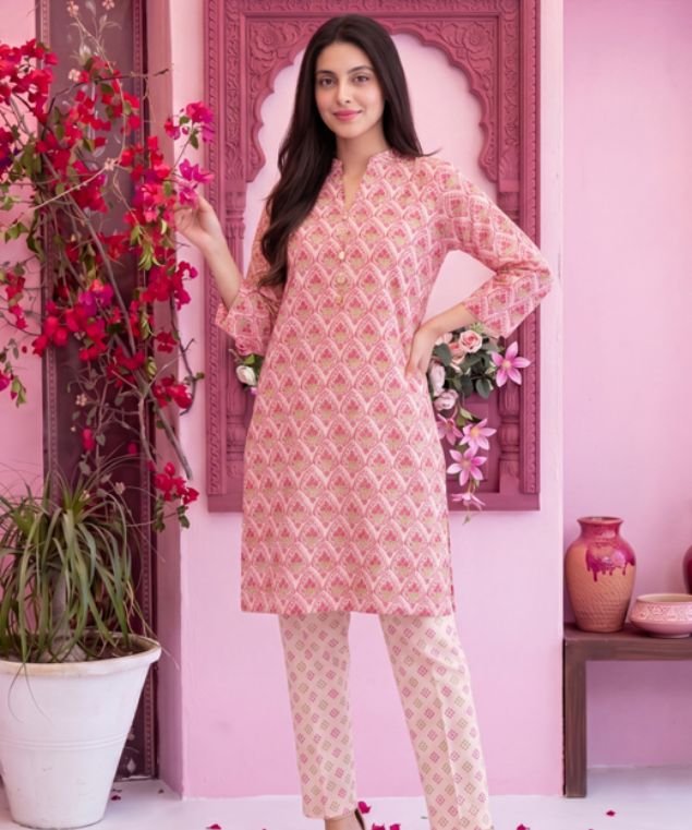 Peach Arch Floral 3-Piece Lawn Suit
